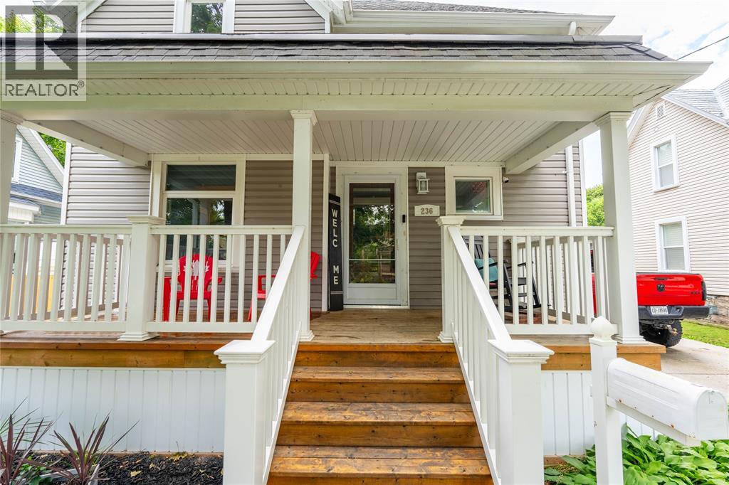 236 BROCK STREET South, Sarnia — photo 3