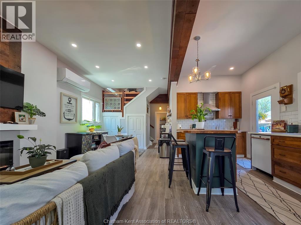81 SANDYS STREET - 6