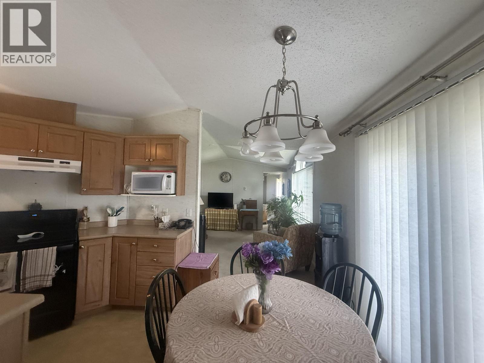 10055 100A STREET, Taylor — photo 3