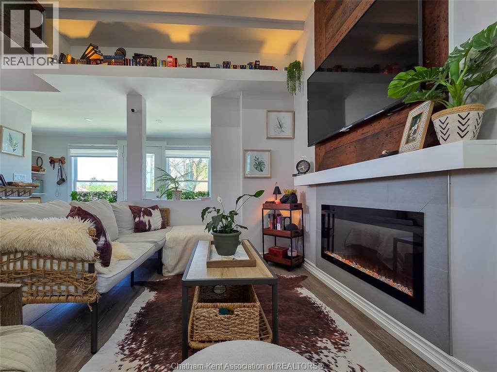 81 SANDYS STREET - 9