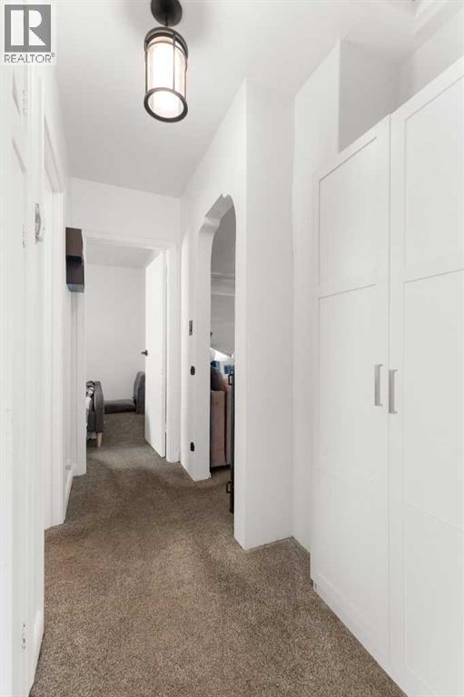 1946 15 Avenue Southeast - Photo 12