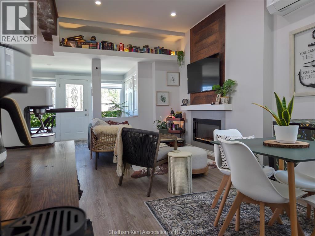 81 SANDYS STREET - 12