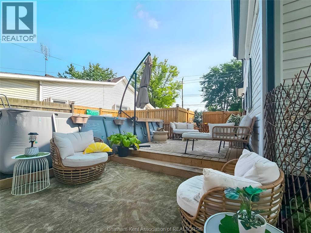 81 SANDYS STREET - 37