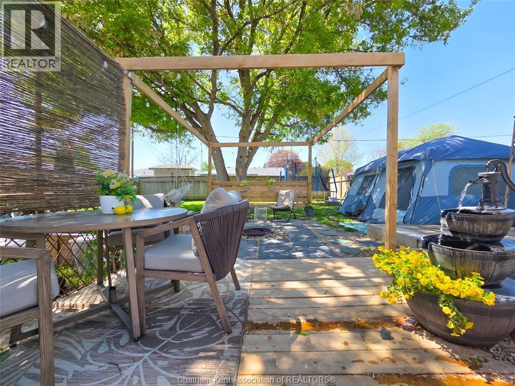 81 SANDYS STREET - 36