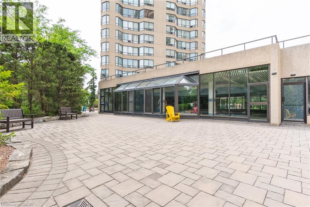 #1603 6 WILLOW Street - Image 47