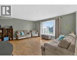 91 Old Oak Crescent, photo 2