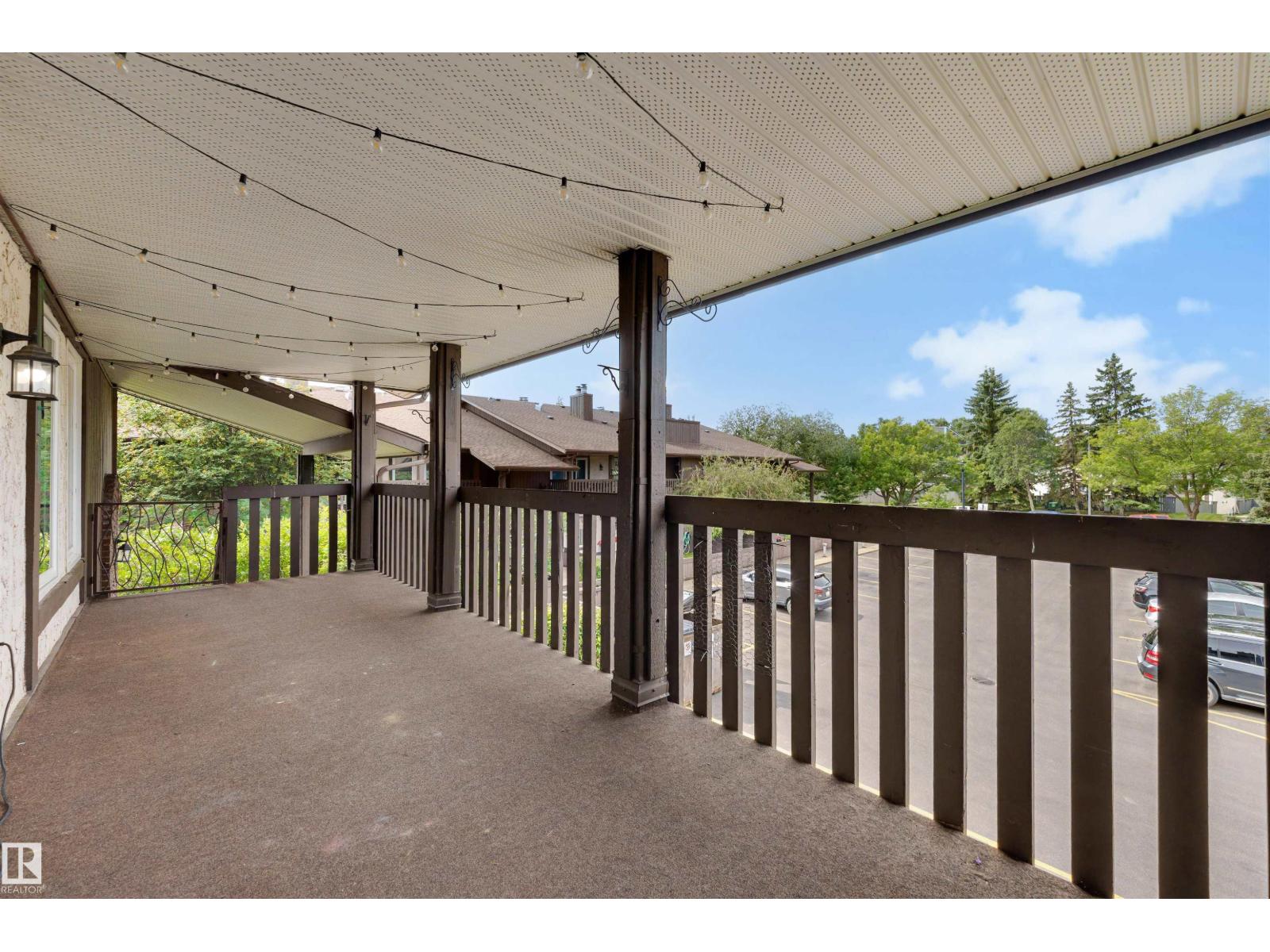241 SURREY GARDENS GD NW - 29