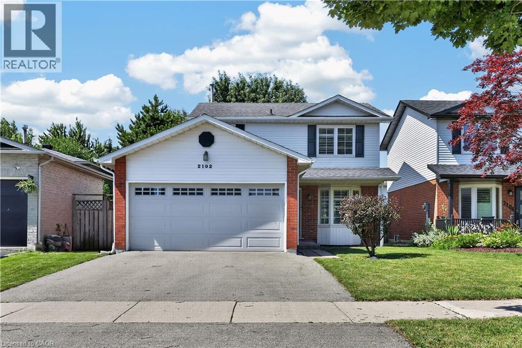 2102 SALMA Crescent, Burlington — photo 2