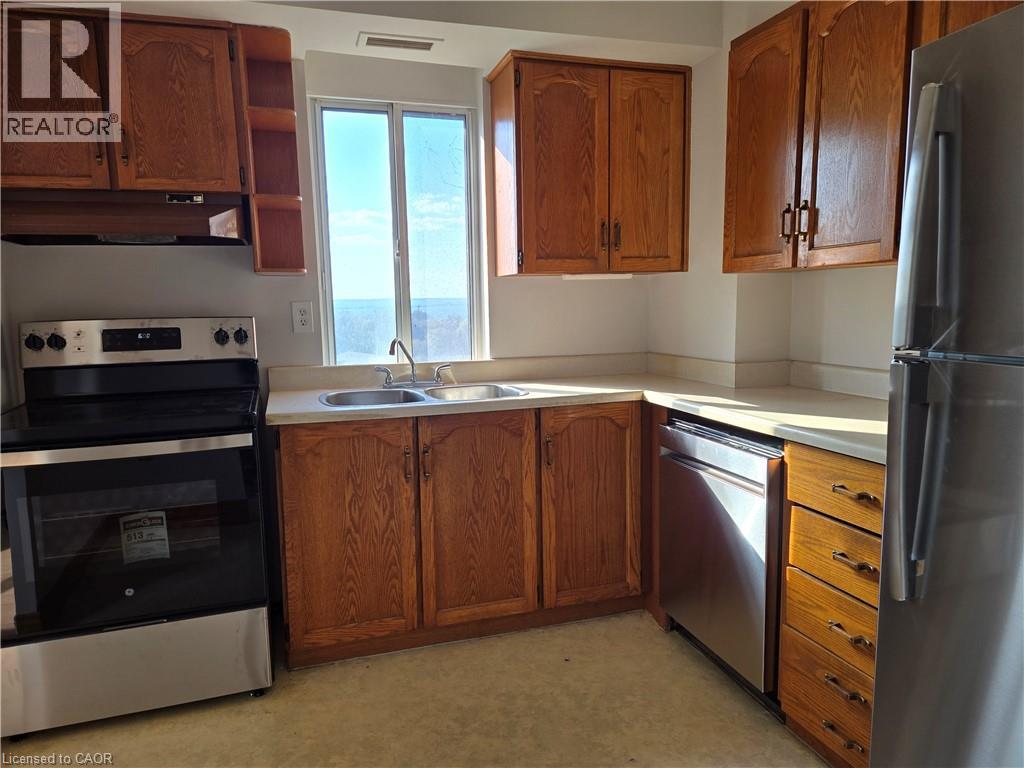 #907 301 FRANCES Avenue - 13