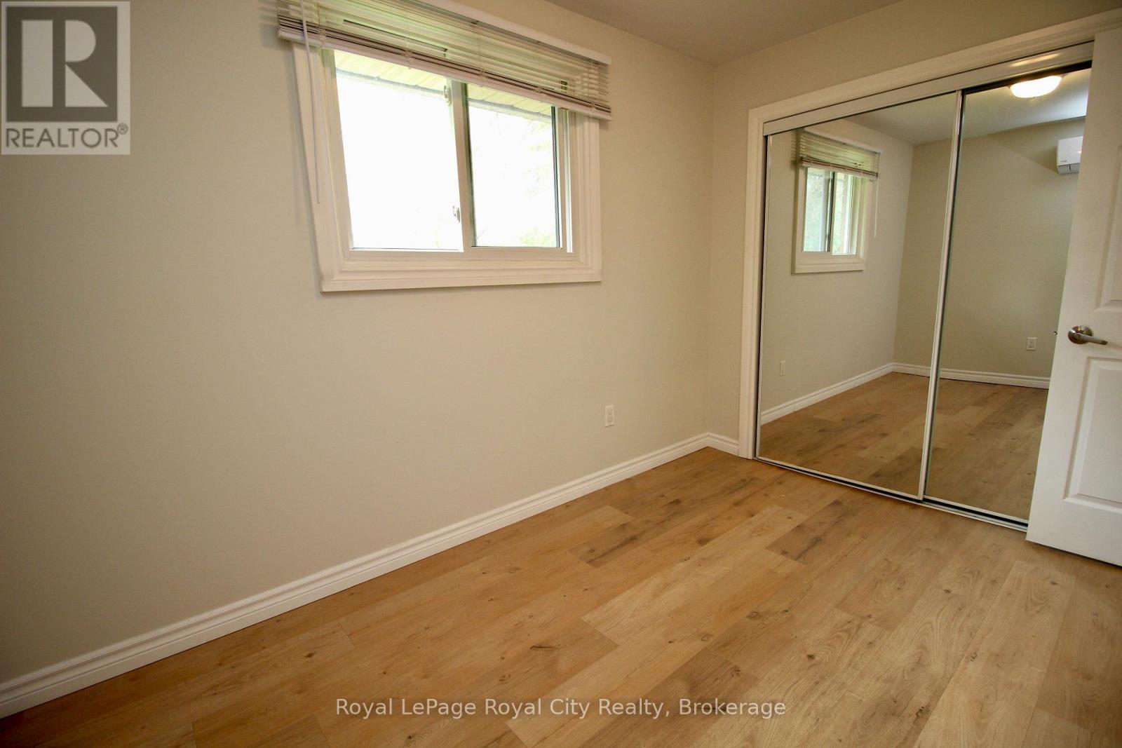 405 MAIN STREET S - 23