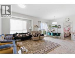 3417, 33 Carringham Gate NW - photo 21