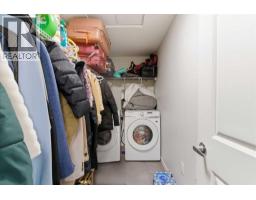 3417, 33 Carringham Gate NW - photo 41