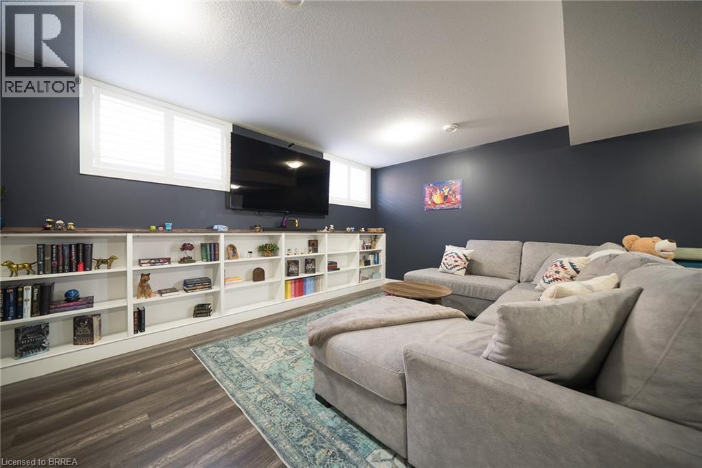 3-bedroom home for sale at 166 KING Street, Burford ON · photo 30 of 51
