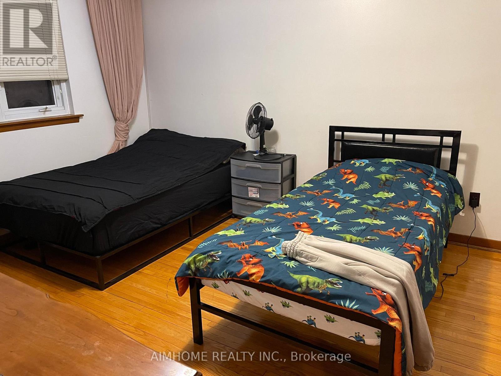 170 GRACEFIELD AVENUE - 11