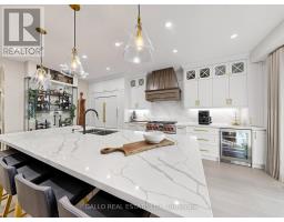 Laundry room - 111 Pondmede Crescent, Whitchurch Stouffville, ON L4A0E3 Photo 10