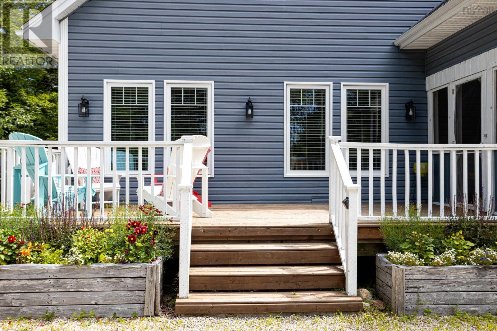 430 Mill Lake Road, Hubbards — photo 2