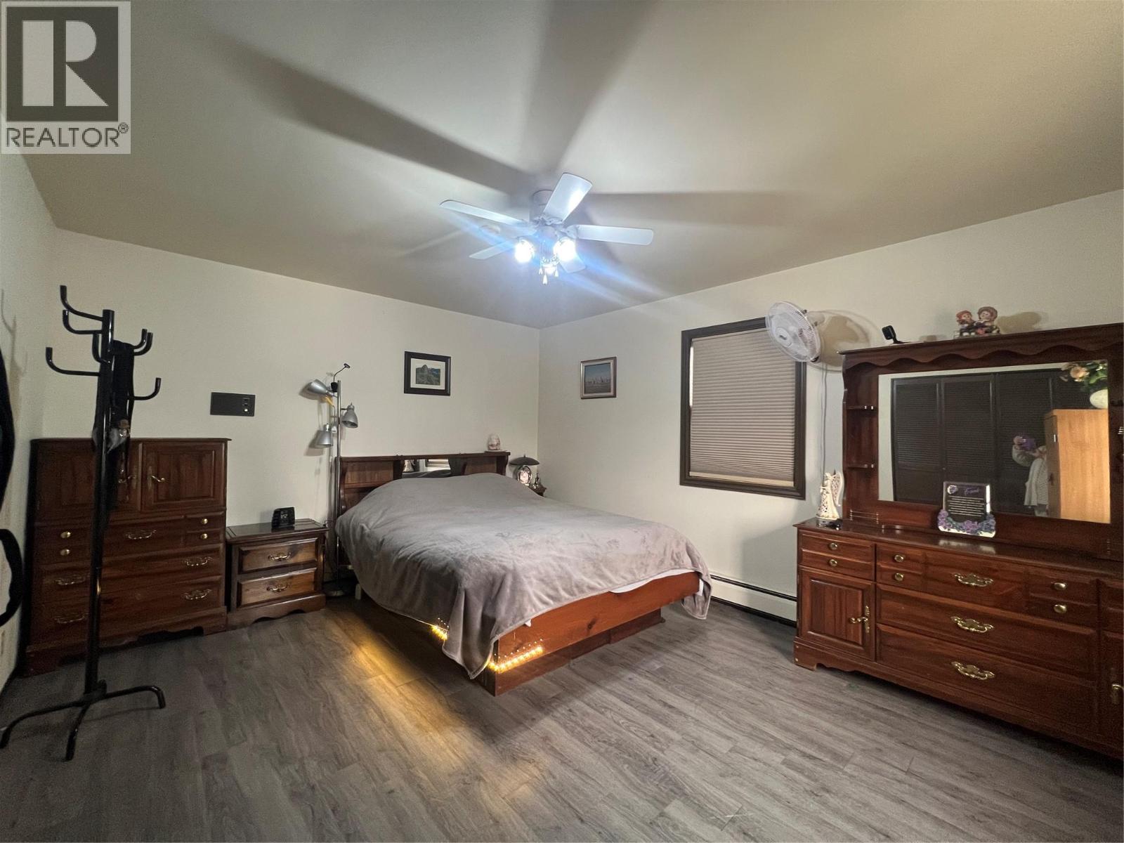 808 96 Avenue - 20