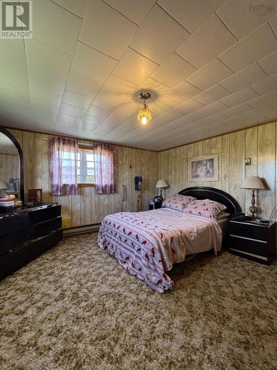 52 Dunhams Landing Road - 18