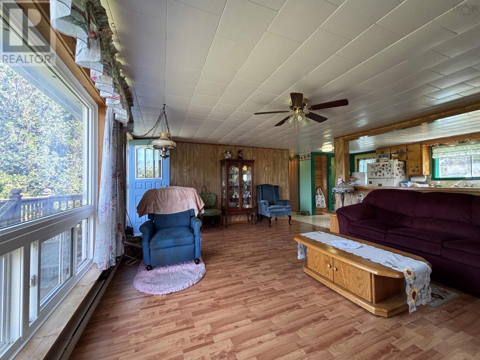 52 Dunhams Landing Road - 16