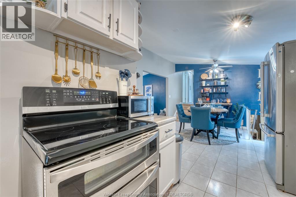 9435 RIDGE ROAD - 13