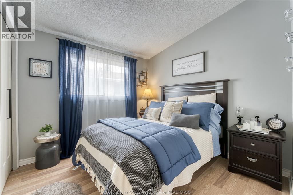 9435 RIDGE ROAD - 26
