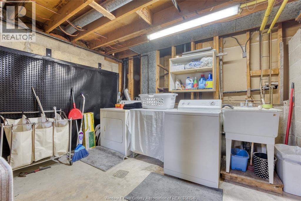 9435 RIDGE ROAD - 39