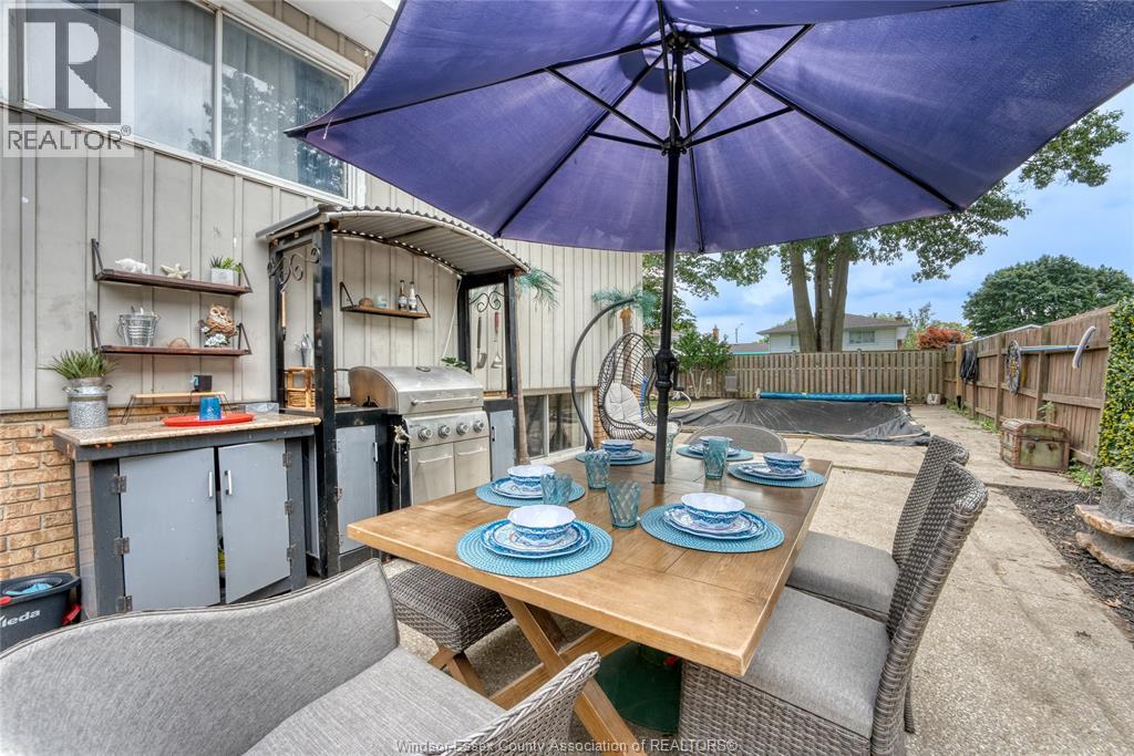 9435 RIDGE ROAD - 43