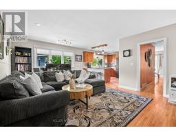 Bedroom 3 - 833 Glenmanor Drive, Oshawa, ON L1J5A6 Photo 10