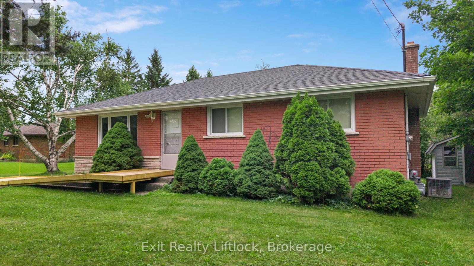 745 BALTIC DRIVE, Selwyn — photo 3