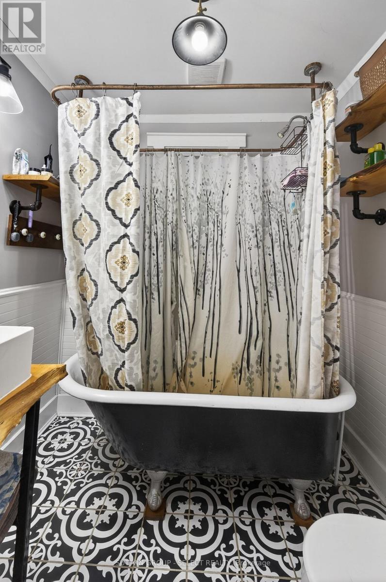 152 ELM STREET - Image 13