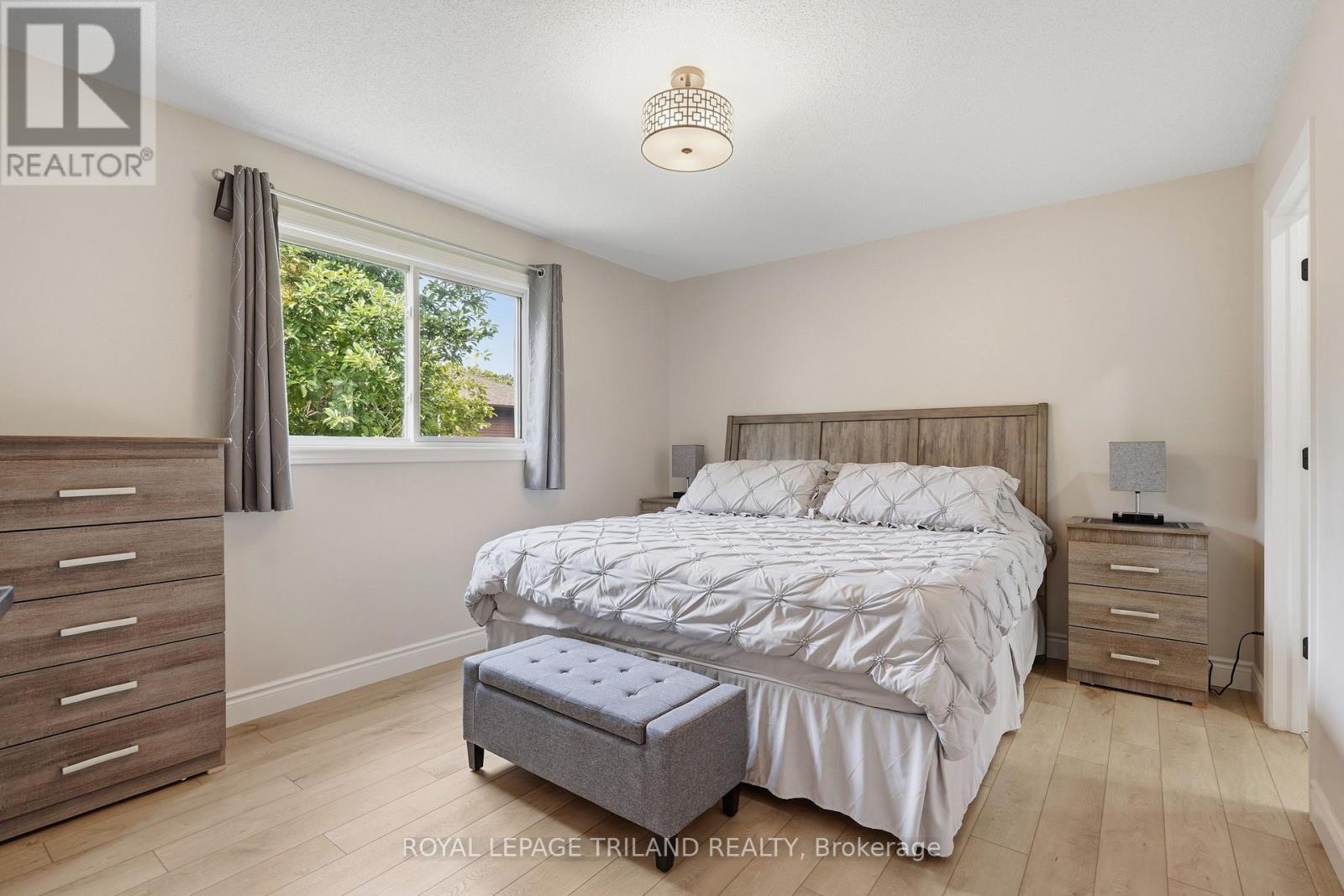 74 KENNEDY PLACE - Image 13