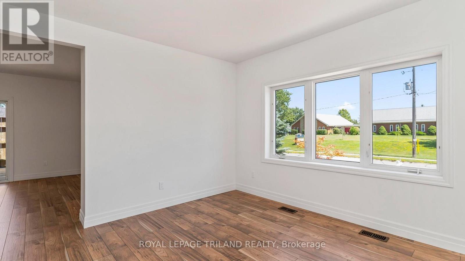 114 FAIRVIEW AVENUE - 12