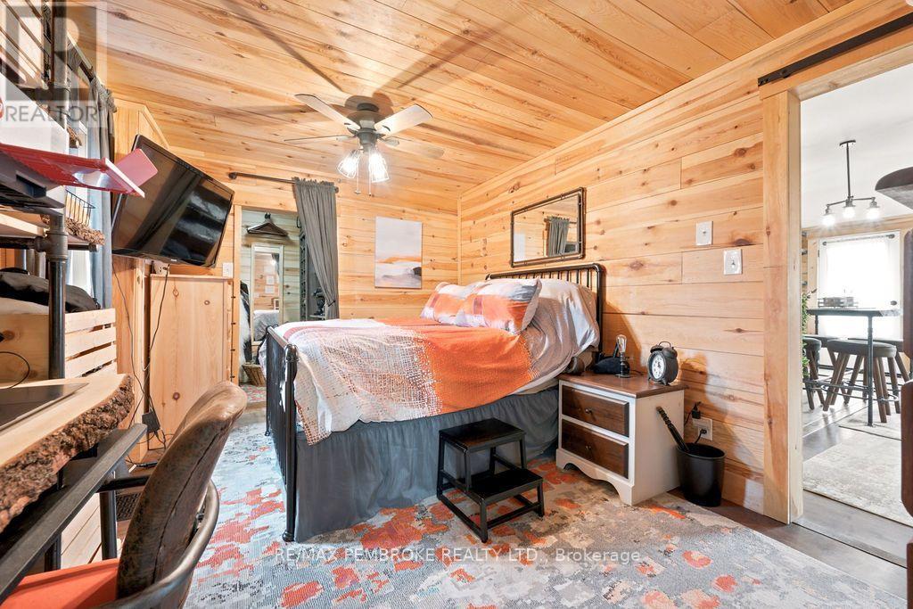 890 LEA STREET - 19