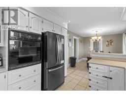271 Dogberry Hill Road thumbnail 13