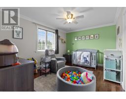 271 Dogberry Hill Road thumbnail 18