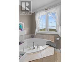 271 Dogberry Hill Road thumbnail 24