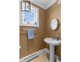271 Dogberry Hill Road thumbnail 32