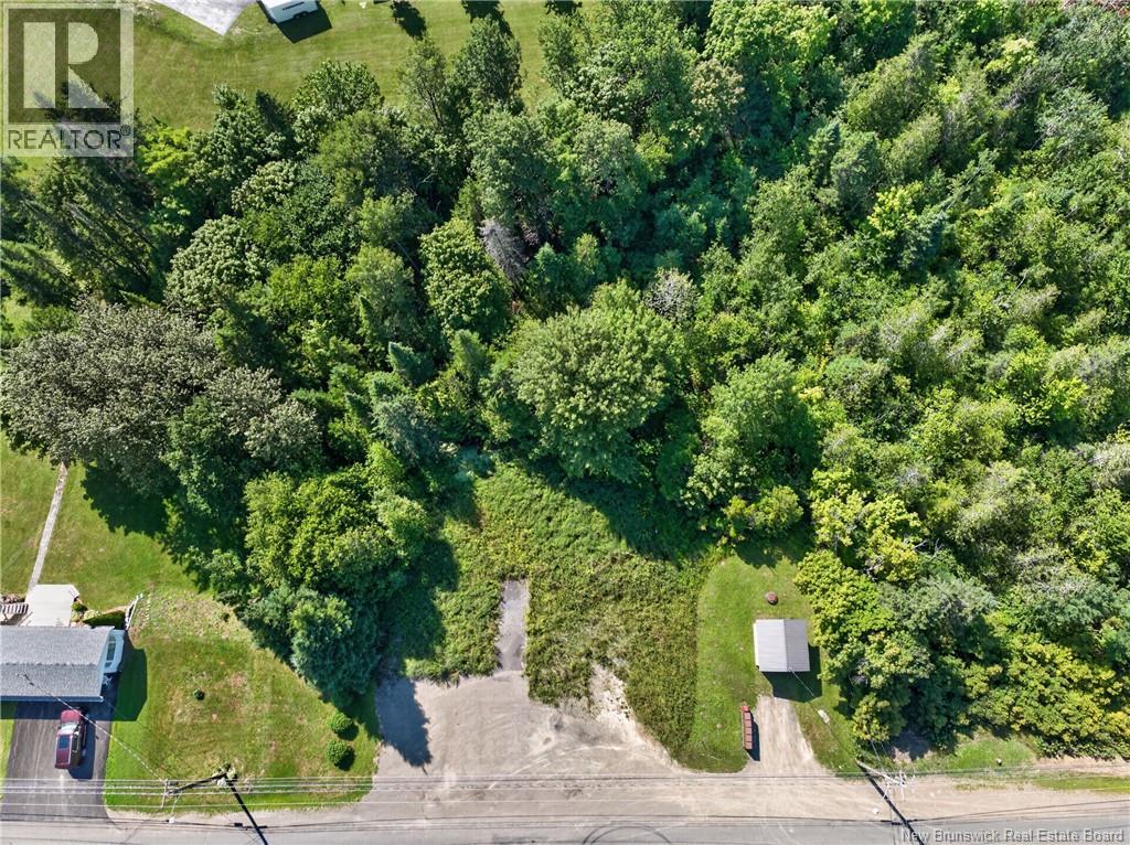 1768 Des Pionniers Avenue