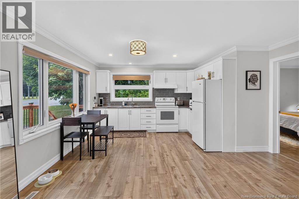 1625 des Pionniers Avenue - 2