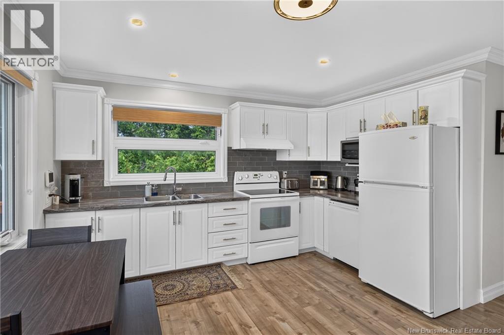 1625 des Pionniers Avenue - 3