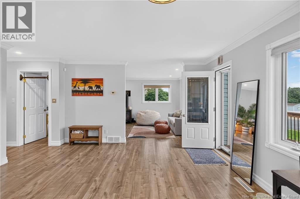 1625 des Pionniers Avenue - Image 4