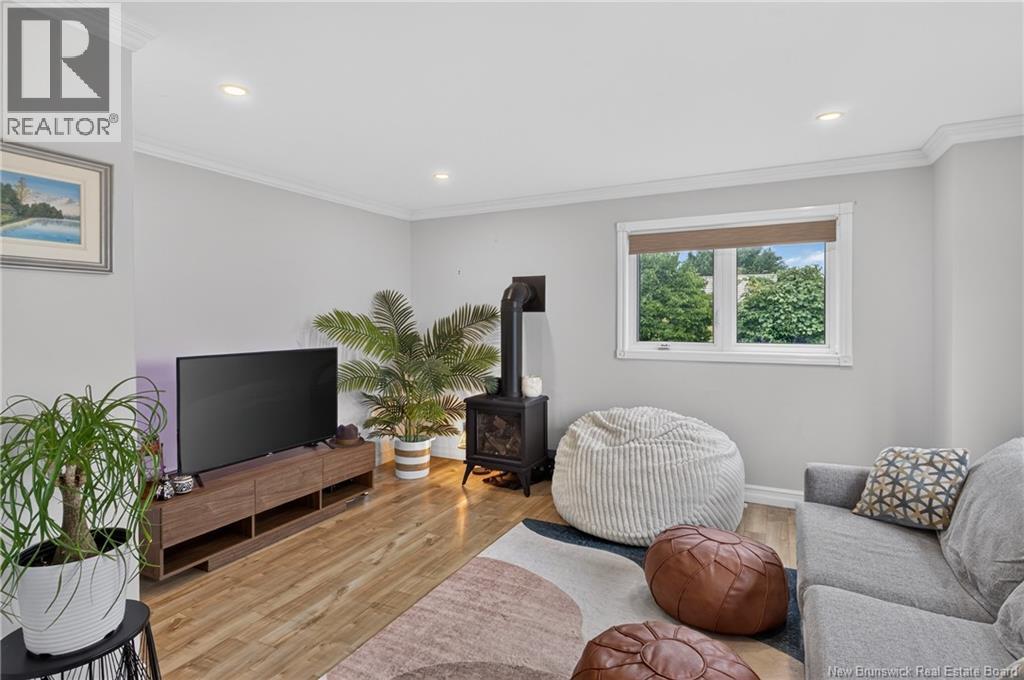 1625 des Pionniers Avenue - 6