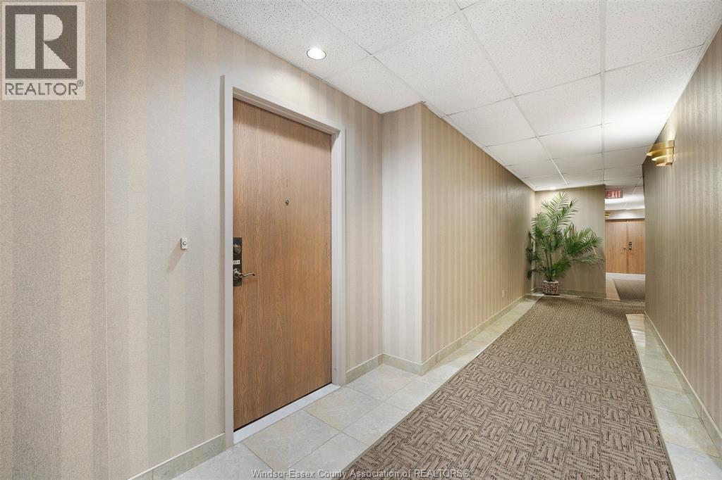 4789 RIVERSIDE DRIVE East Unit# 203, Windsor — photo 2