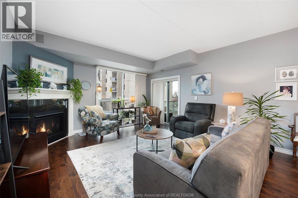 #203 4789 RIVERSIDE DRIVE East - 6