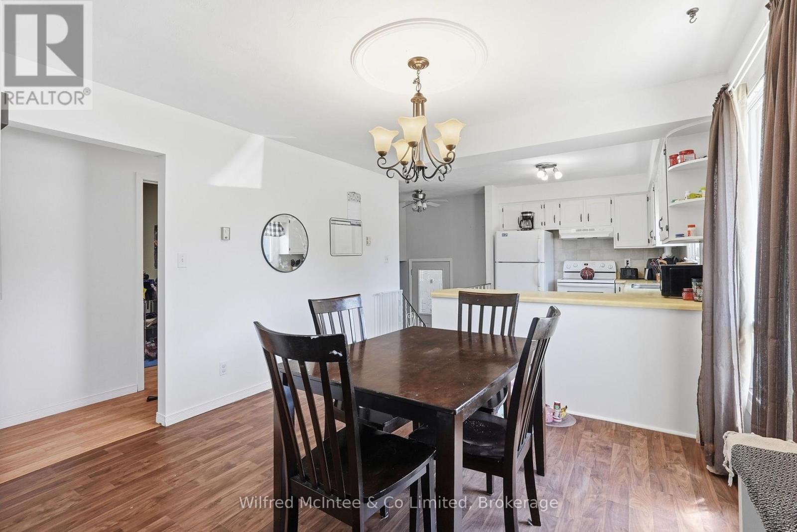 3 BRADLEY STREET - 12