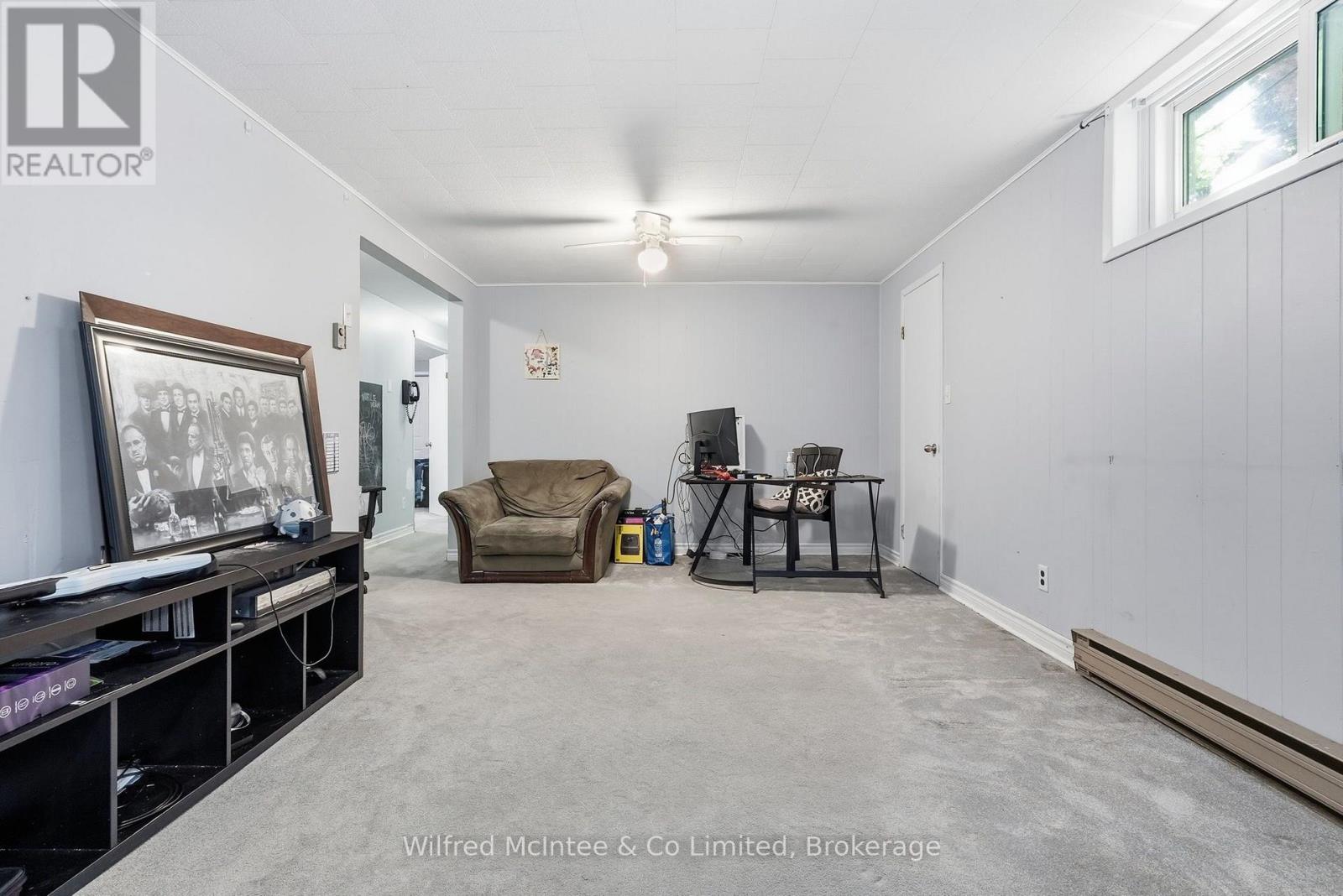 3 BRADLEY STREET - 24