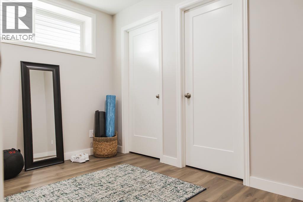 8852 96 Avenue - Image 39