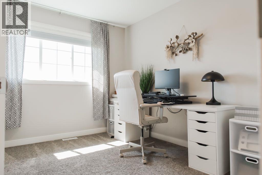 8852 96 Avenue - Image 30