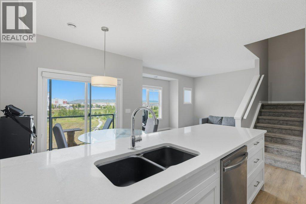 #709 250 Fireside View - Image 14