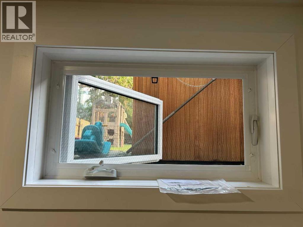 949 3 Avenue N - Image 32